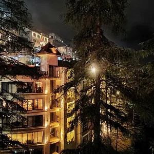 Royale Retreat - Luxury In Hotel